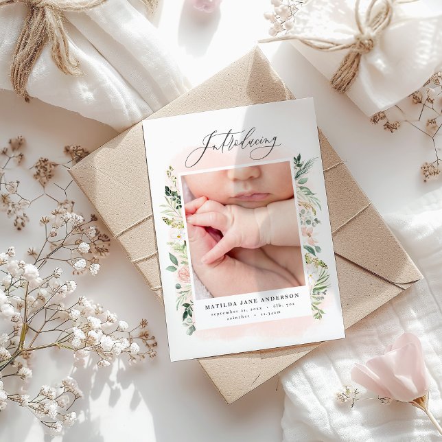 Anúncio foto de menina rosa elegante (Criador carregado)