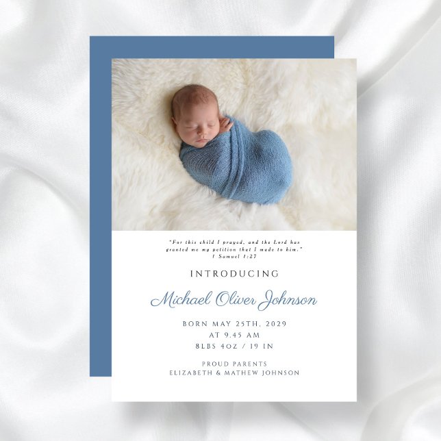 Anúncio Foto de Nascimento do Bebê com Script Moderno Azul (Blue Modern Script Baby Boy Birth Photo Announcement)