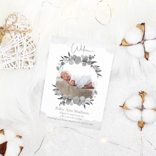 Anúncio Foto do bebê Eucalyptus Cinza moderna (Criador carregado)