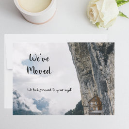 Anúncio Funny Weve Moveu Novo Cliff de Endereço