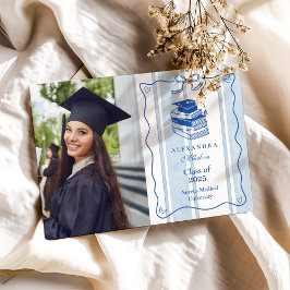Anúncio Graduação Azul Desenhada na Mão Retro Foto