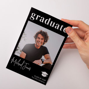 Anúncio Graduação de formando simples e moderna a preto