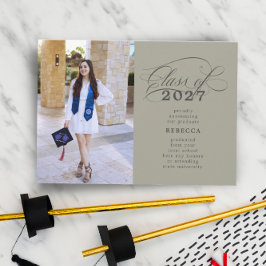 Anúncio Graduação de Foto do Sage Verde do Script Clássico