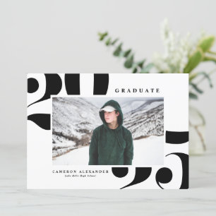 Anúncio Graduação de Foto em Black Bold Typografia 2024