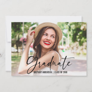 Anúncio Graduação de Fotos com Script de Caligrafia de C