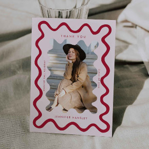 Anúncio Graduação de Quadro de Onda Vermelha Cintilante Ob