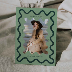 Anúncio Graduação de Quadro Wavy Verde Escamoso Obrigado