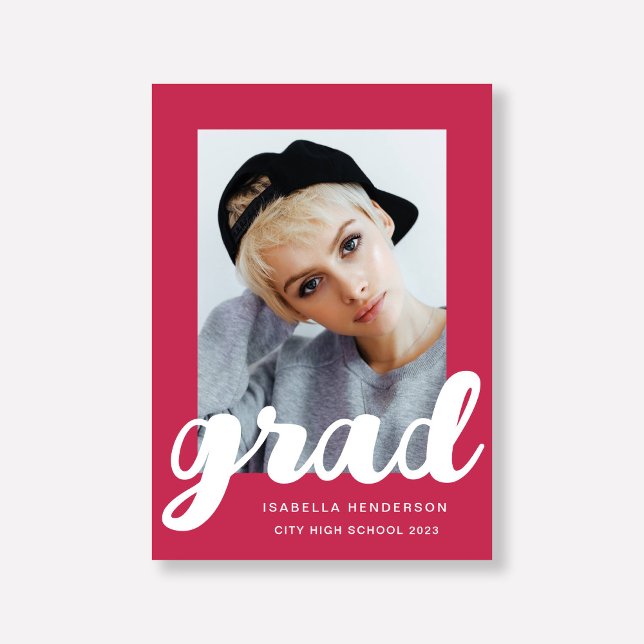 Anúncio Graduação de Script de Foto Magenta Moderna (Modern Magenta Photo Script Graduation Announcement)