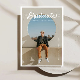 Anúncio Graduação de Tipografia em Traço de Pincel