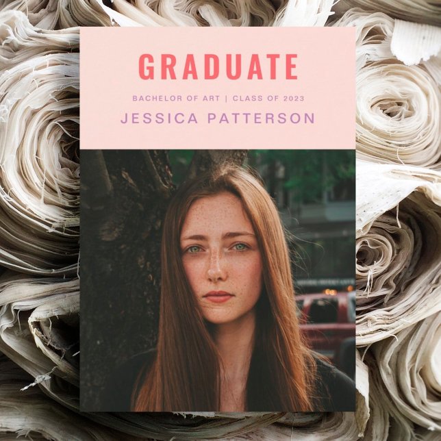 Anúncio Graduação Editável Púrpura Cor-de-Rosa Perfeita (Criador carregado)