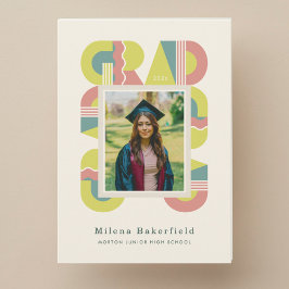 Anúncio Graduation card class of 2026 retro