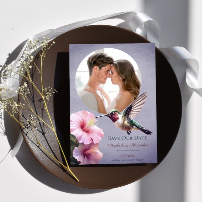 Anúncio Hummingbird e Hibiscus Foto para Salvar a Data Rox (Purple Hummingbird Hibiscus Photo Save the Date)