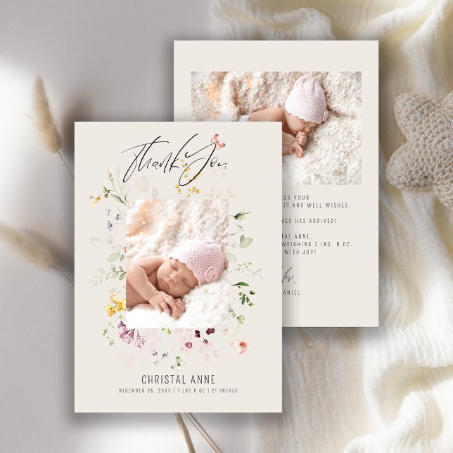 Anúncio Menina recém-nascida Ivory Obrigado Foto Nasciment (Criador carregado)