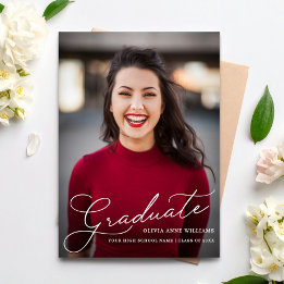 Anúncio Minimalist Graduate Script High School Graduation