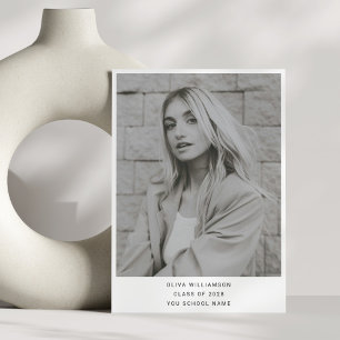 Anúncio Minimalista Moderno Branco Simples Foto Graduação