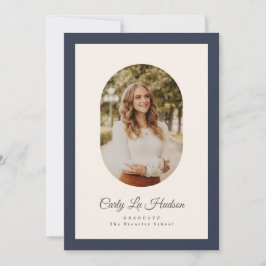 Anúncio Modern Oval Blue High School Photo Graduate