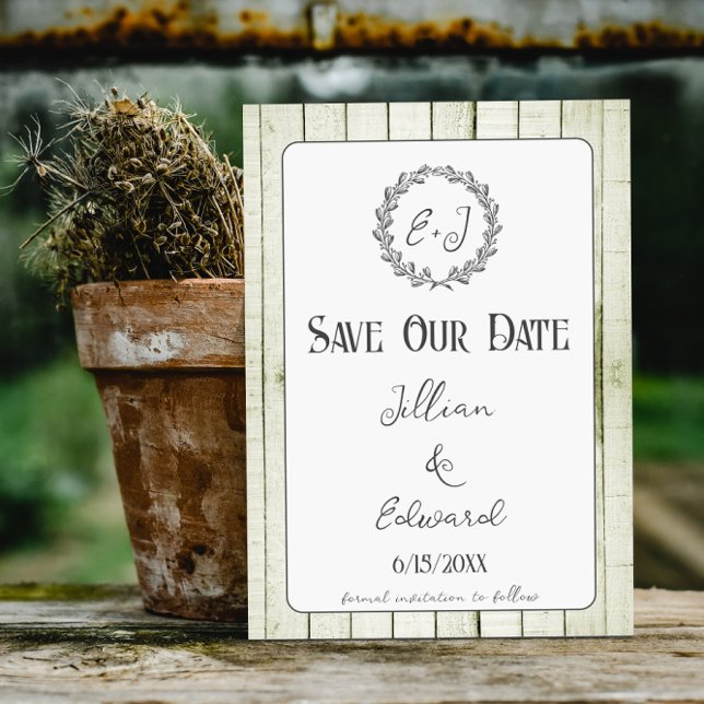Anúncio Monograma Russo Verde Salvar Data (Green Rustic Monogram Save the Date)