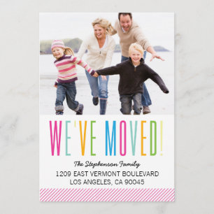 Anúncio movente da foto colorida e brilhante