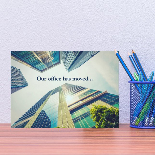 Anúncio Movimentação de Mudança de Endereço do Modern Offi (Criador carregado)