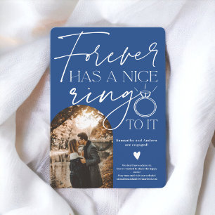 Anúncio Noivado azul do anel de fotos para sempre