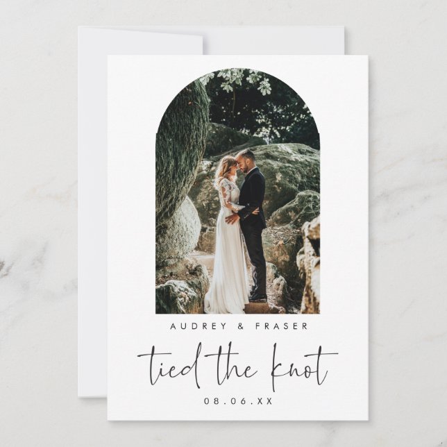 Anúncio O Elopemento de Script de Arch Moderno Entrou a Fo (Frente)