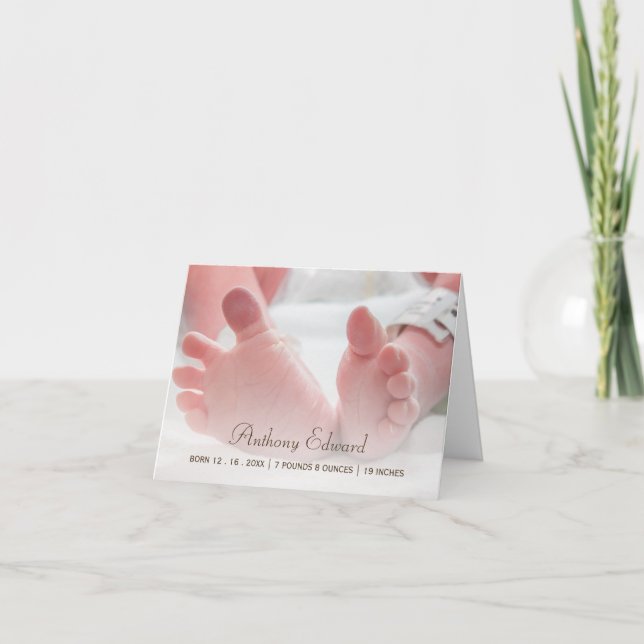 Anúncio recém-nascido do nascimento dos pés do (Frente)