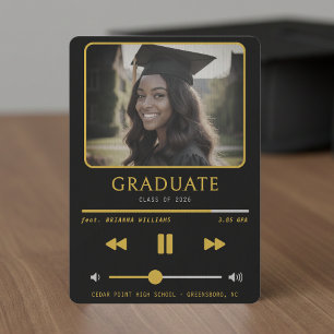 Anúncio Reprodutor de MP3 de Música Preto e Dourado Gradua