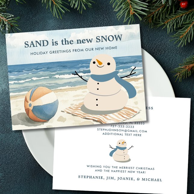Anúncio Sandy Snowman Beach Scene Holiday Moving (Sandy Snowman Beach Scene New Address Holiday Moving Announcement Flat Card with Envelope)
