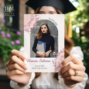 Anúncio Silhueta Feminina Rosa Moderno Borda de Graduada