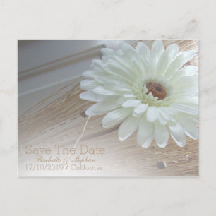 Anúncios de casamento White Daisy Save The Date
