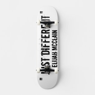 APENAS DIFERENTE skate ELIJAH MCCLAIN