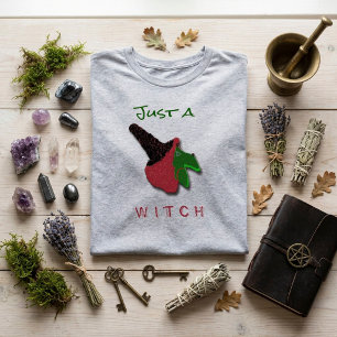 Apenas uma Camiseta de Bruxa