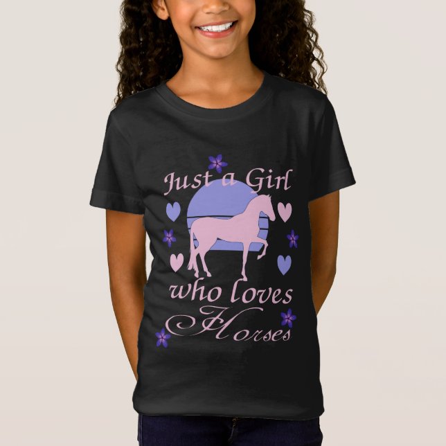 Apenas Uma Menina Que Adora Camiseta De Cavalos (Frente)