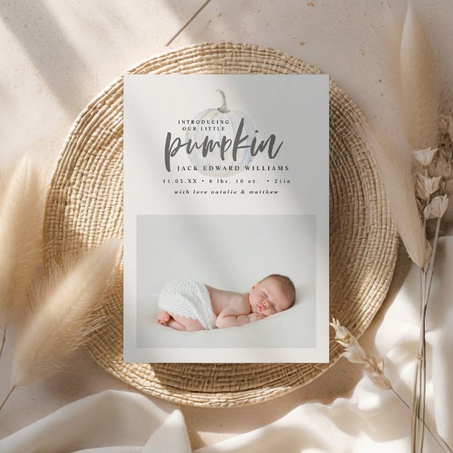 Apresentando nosso pequeno anúncio de nascimento d (Criador carregado)