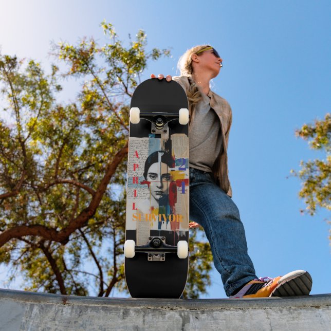 April 24 Survivor Skateboard (Ao ar livre 1)