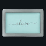Aqua Blue Teal Modern Script Girly Monographic Nam<br><div class="desc">Belt Buckle do Monograma Simples de Letra Azul Aqua. Isso faz a formatura perfeita, doce 16 16, 18, 21rua, 40, 50, 60, 70, 80, 90, 100 anos, casamento, chá de panela, aniversário, chá de fraldas ou presente de festa de solteira para alguém que ama luxo de vidro e estilos quicos....</div>