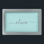 Aqua Blue Teal Modern Script Girly Monographic Nam<br><div class="desc">Belt Buckle do Monograma Simples de Letra Azul Aqua. Isso faz a formatura perfeita, doce 16 16, 18, 21rua, 40, 50, 60, 70, 80, 90, 100 anos, casamento, chá de panela, aniversário, chá de fraldas ou presente de festa de solteira para alguém que ama luxo de vidro e estilos quicos....</div>