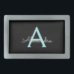 Aqua Teal Blue Script Girly Monographic Name<br><div class="desc">Belt Buckle do Monograma Simples de Letra Azul Preto e Azul Aqua Isso faz a formatura perfeita, doce 16 16, 18, 21rua, 40, 50, 60, 70, 80, 90, 100 anos, casamento, chá de panela, aniversário, chá de fraldas ou presente de festa de solteira para alguém que ama luxo de vidro...</div>
