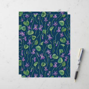 Aquarela violetas em azul