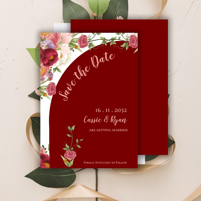 Arca Floral Elegante Vermelha e Pêssego Salvar a D (Elegant Red and Peach Floral Arch Save the Date Invitation)