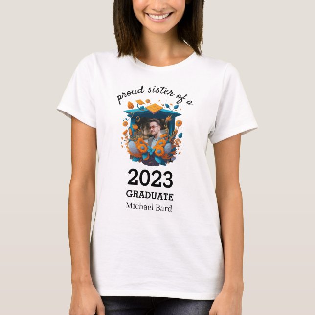 Arch Photo Proud Sister of 2023 Formando T-Shirt (Frente)