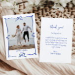 Arco de Cartões de agradecimentos de casamento com<br><div class="desc">Cartão com fotos manuscrito de rico para Cartões de agradecimentos de casamento. Personalizado com sua foto,  nomes e data. Foto de freepick</div>