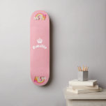 Arco-íris com efeito alivio skateboard<br><div class="desc">Arco-íris com efeito alivio Skateboard,  excelente para qualquer ocasião como a garota de aniversário. Faça isso por você ao adicionar seu texto. Para acessar ferramentas avançadas de edição,  vá para "Personalizar este modelo" e clique em "Detalhes",  role para baixo e pressione o link "clicar para personalizar mais".</div>