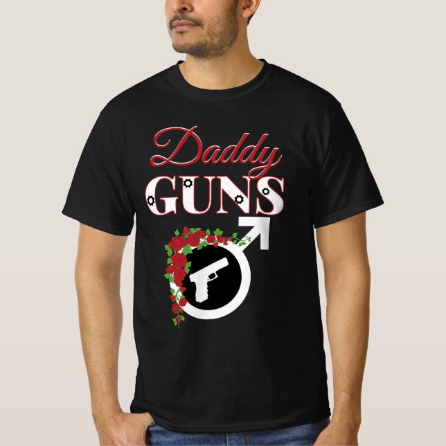 Armas ou Rosas Sexo Revelar Chá de fraldas T-Shirt (Frente)