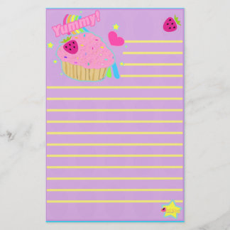 Artigos de papelaria saborosos do cupcake