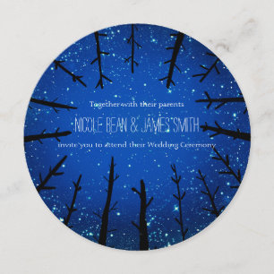 Árvores nos convites rústicos do casamento do céu