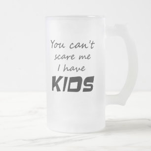 As canecas de cerveja engraçadas das canecas de