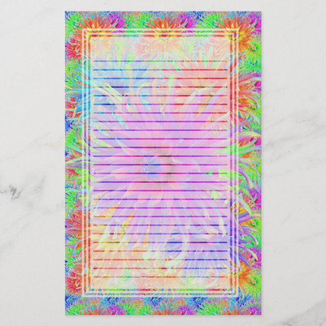 As dálias pintadas alinharam artigos de papelaria (Frente)