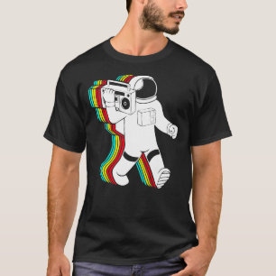 Astronauta com T-Shirt Clássico da Boombox