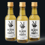 Até que a morte nos faça Festa de solteira de esqu<br><div class="desc">Esta é uma Morte do Partido Americano Gótico,  Festa de solteira de esqueleto,  Mini Rótulos de Garrafa de Vinho!</div>